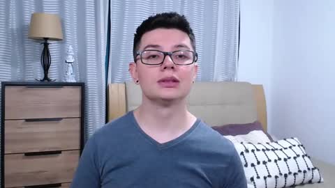 Kevin online show from May 26, 11:00 pm