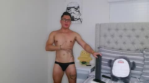 kevinkham online show from October 20, 11:32 pm