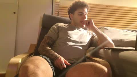 Kevin online show from April 18, 8:05 am