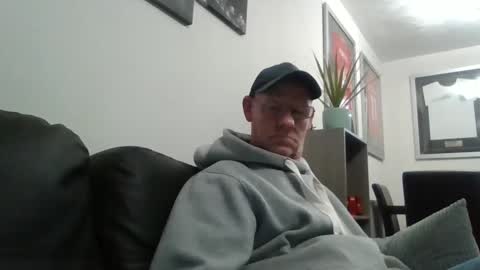 kevlooking4sez online show from January 25, 7:18 pm