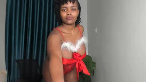 Keyara online show from November 1, 10:31 pm