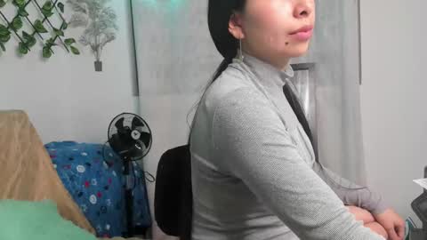keyla meow2002 online show from February 4, 8:35 am