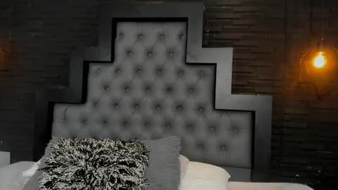 -Keyla- online show from January 8, 7:53 pm