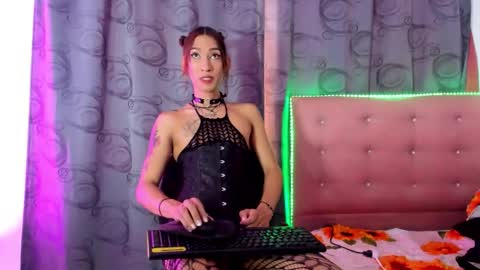 Khandyz online show from March 7, 8:20 pm