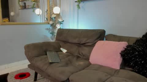 Kathe Hot online show from October 18, 9:30 pm