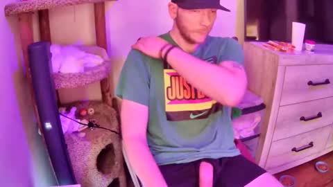 KevKev online show from April 13, 11:25 am