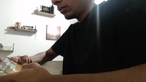 Snapshot of khevinlopezonig chatting on February 16, 1:36 am khevinlopezonig online show from February 16, 1:36 am