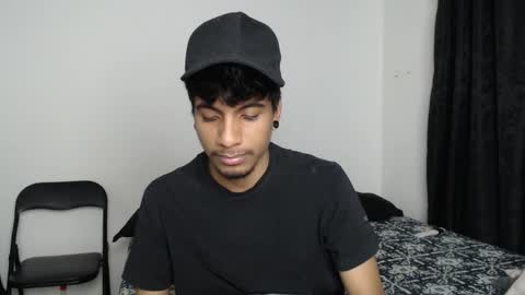 khevinlopezonig online show from November 2, 6:13 am