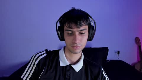khozler_ online show from January 31, 2:48 am