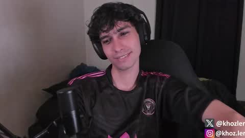 khozler_ online show from October 20, 4:39 am