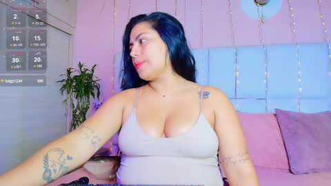    N         M online show from March 12, 12:36 pm