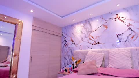    N         M online show from December 19, 12:00 pm