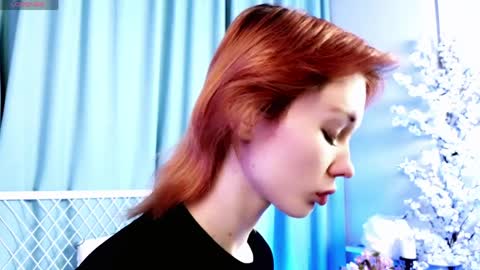 Kira online show from March 28, 10:55 pm