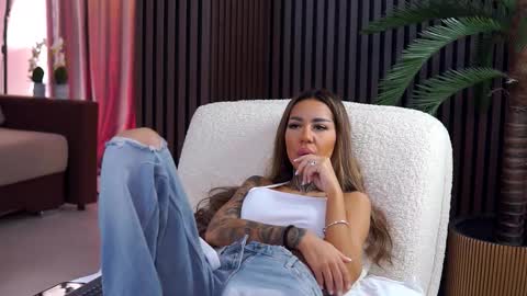 kiara_moreno online show from October 10, 10:21 am