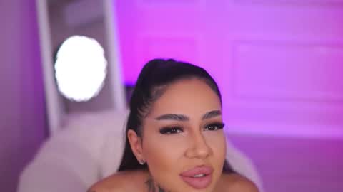 kiara_moreno online show from November 2, 11:54 am