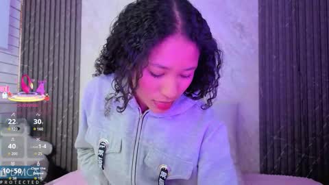 Kiara Zahiri online show from October 15, 11:11 am