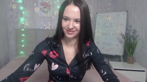 Kara online show from October 5, 5:53 pm