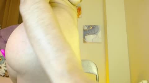 Kiara online show from October 2, 2:54 am