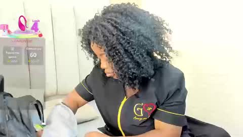 Snapshot of kiarazafira chatting on September 9, 2:06 pm kiarazafira online show from September 9, 2:06 pm