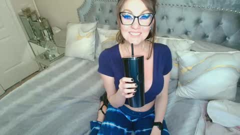 Kia Rose online show from February 23, 2:08 pm