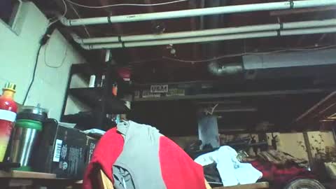 kick_1_down online show from December 11, 9:34 pm