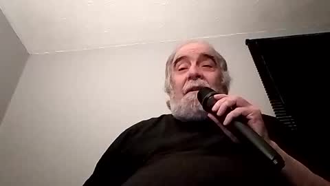 KICKINME online show from October 6, 9:54 pm