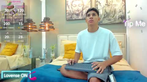 Kieran Derek online show from November 9, 10:34 pm