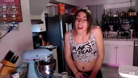 Kiersten online show from March 1, 8:40 am