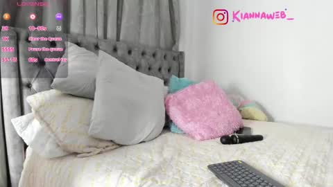Snapshot of kiianna__ chatting on March 12, 2:30 am INSTAGRAM Kiannaweb online show from March 12, 2:30 am