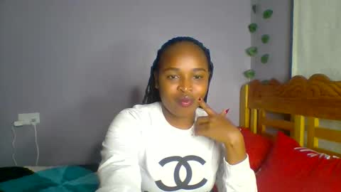 Angela online show from April 20, 6:55 pm