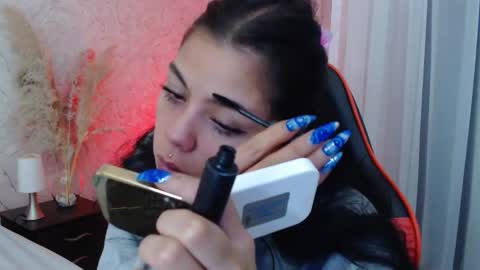 kIKI online show from March 4, 4:53 am