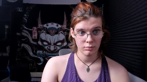 Snapshot of kiki_krash chatting on December 24, 2:54 pm Kiki online show from December 24, 2:54 pm