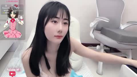 kiki_loveu online show from January 2, 1:30 pm