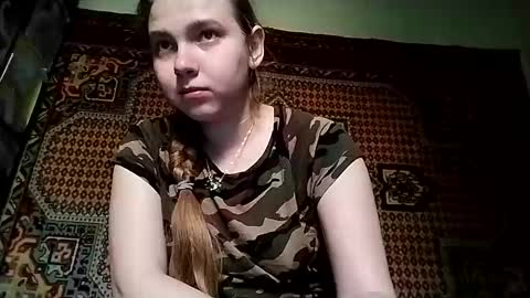 kikibang_ online show from November 12, 8:38 am