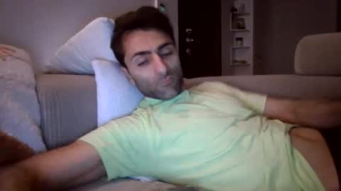 kikkus01 online show from April 22, 8:49 pm