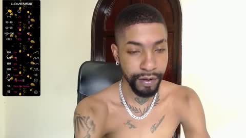 Snapshot of kilian_xx chatting on March 2, 2:32 pm Kilian xxx online show from March 2, 2:32 pm