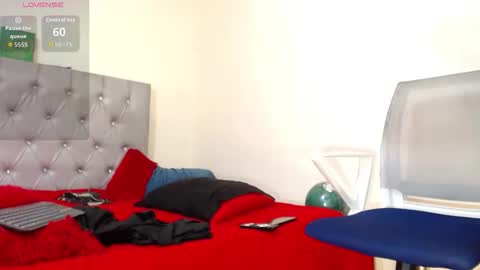 Kilian xxx online show from October 11, 11:15 am