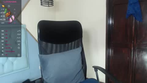Snapshot of kilian_xx chatting on February 1, 12:37 pm Kilian xxx online show from February 1, 12:37 pm