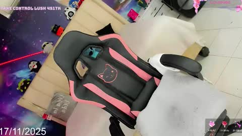 kylie anthonella online show from November 17, 2:08 pm