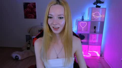 kim_boyd online show from January 24, 7:07 pm