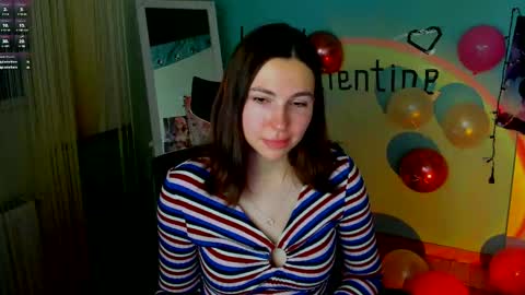 Snapshot of kim_go chatting on February 13, 5:11 pm Kim online show from February 13, 5:11 pm