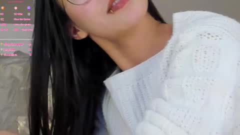 Snapshot of kim_hiltoon chatting on February 13, 6:41 am KIM online show from February 13, 6:41 am