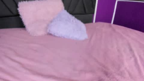 Snapshot of kim_johnsson chatting on February 28, 1:37 am kim online show from February 28, 1:37 am