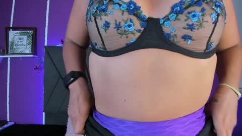 Snapshot of kim_johnsson chatting on February 1, 7:34 pm kim online show from February 1, 7:34 pm