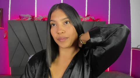 Snapshot of kim_johnsson chatting on February 6, 11:15 pm kim online show from February 6, 11:15 pm