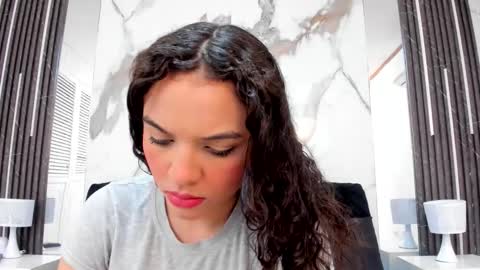 K I M online show from September 27, 2:15 pm