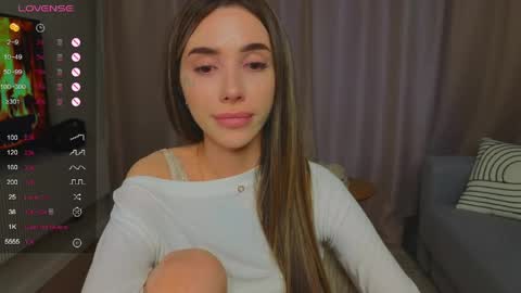 KIM online show from May 28, 1:58 am