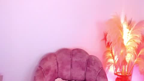 Kim Murphy online show from February 5, 11:28 pm