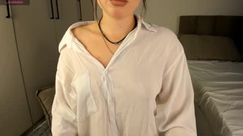 Su A online show from October 14, 3:42 am