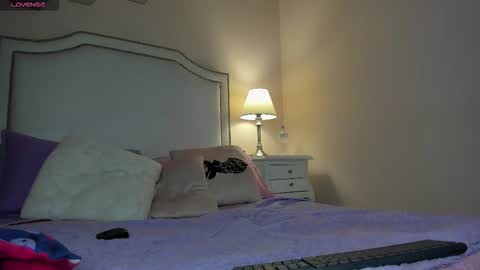 April online show from October 14, 8:12 pm